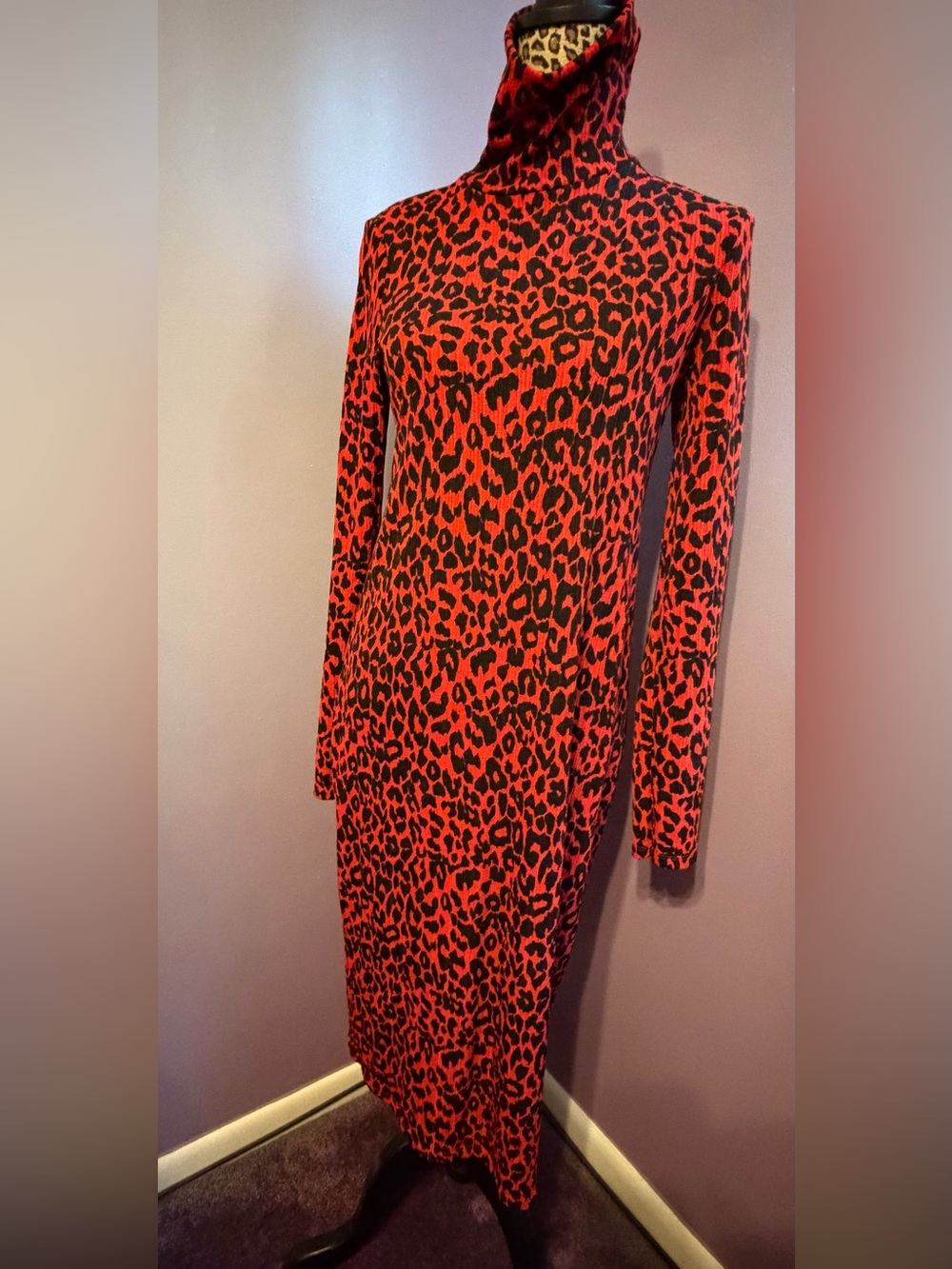 Zara Red and Black Leopard-Print Long Sleeve Bodycon Dress